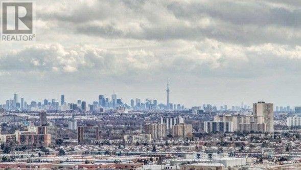 Photo du bâtiment - 3700 Hwy 7 W