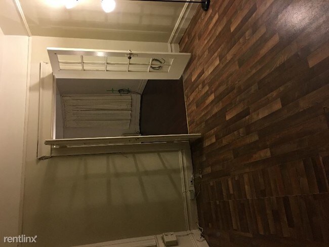 Foto del edificio - 295 Bedford Ave