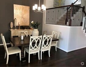 Building Photo - 100 Plantain Dr