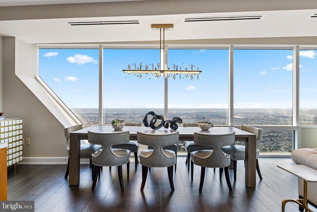 Foto del edificio - 50 S 16th St