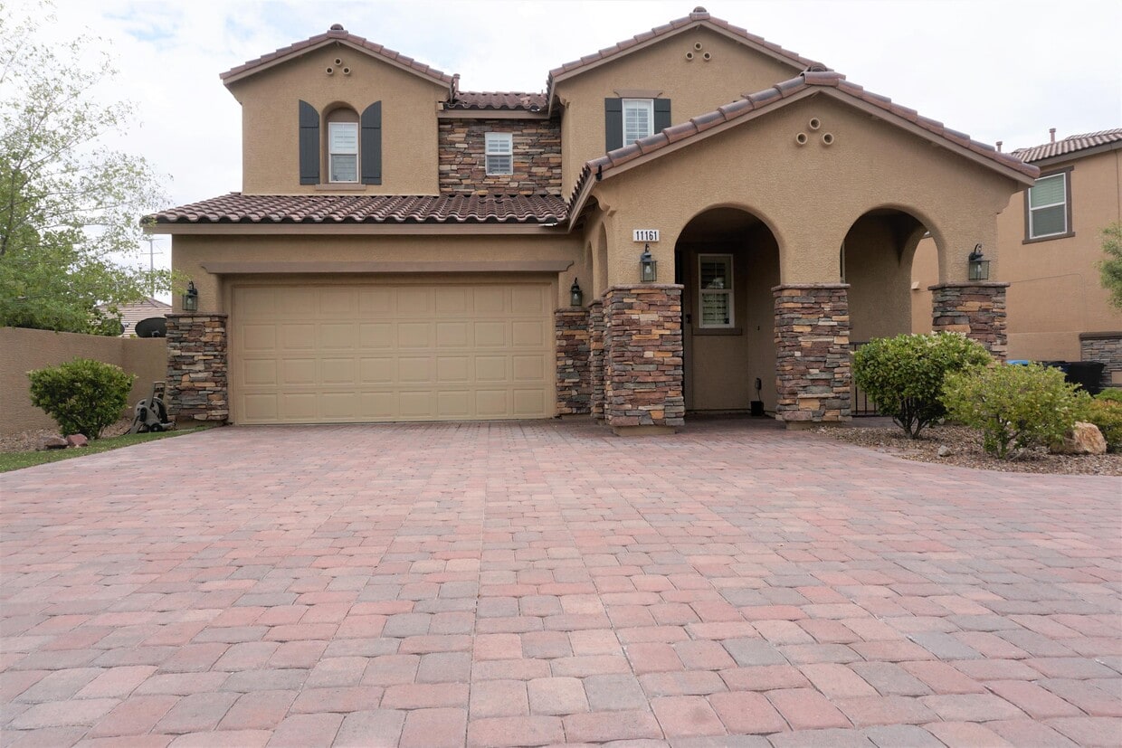 Foto principal - 11161 Sweetstem Ct