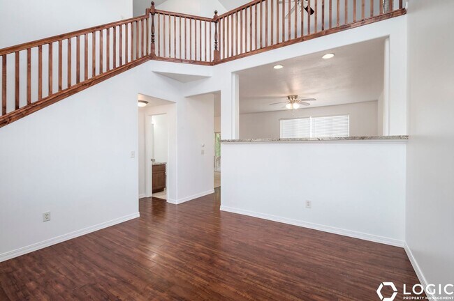 Foto del edificio - 5878 Arlinridge Dr
