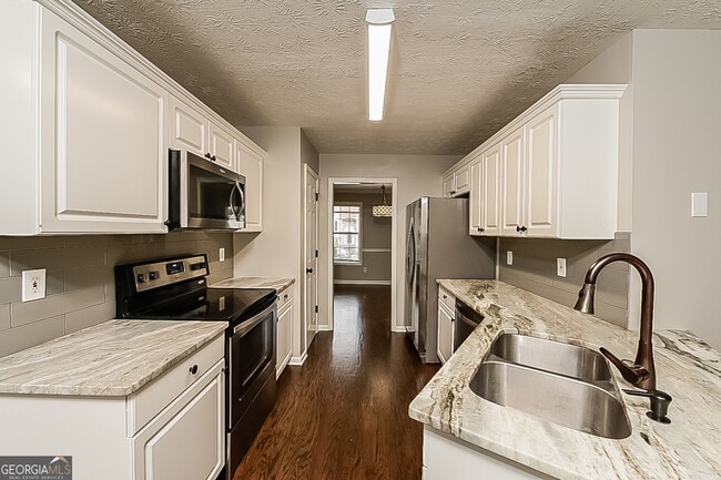 Foto del edificio - 60 Berkshire Run