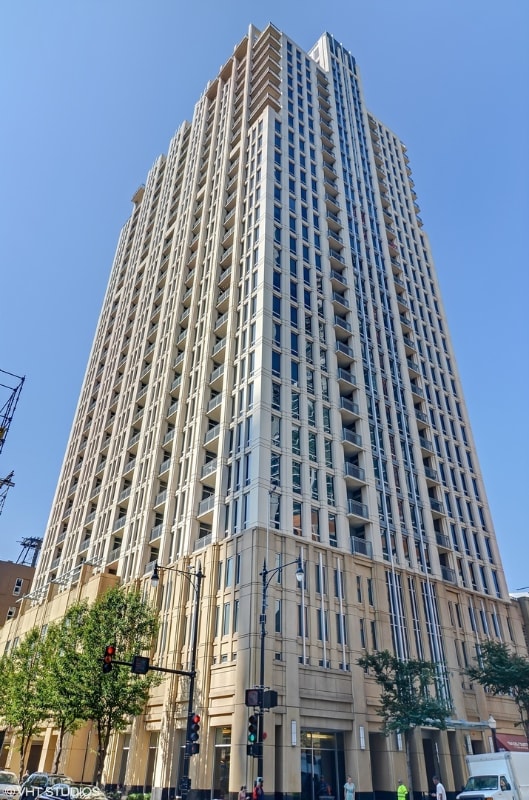 Photo - 1234/1250 S Michigan Ave Apartment