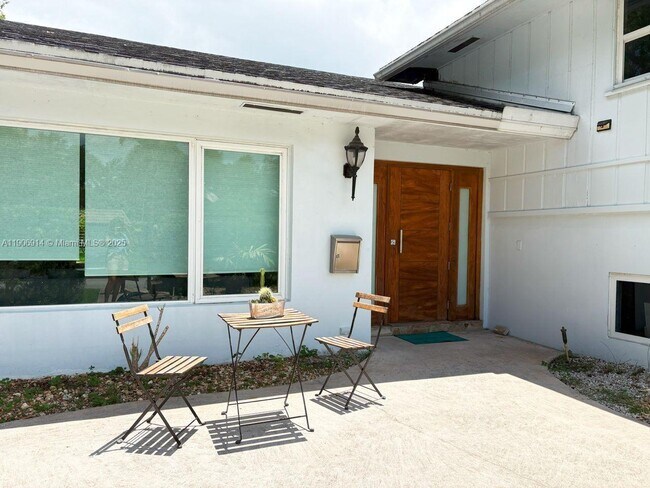 Foto del edificio - 3330 Liberty St