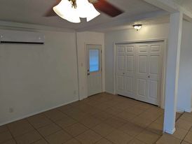 Foto del edificio - 335 N Rife St