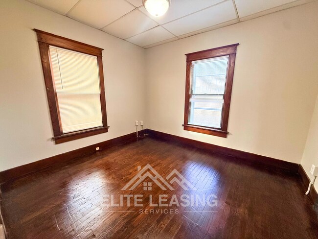 Foto del edificio - Charming 3 Bedroom Home Near Downtown Topeka!