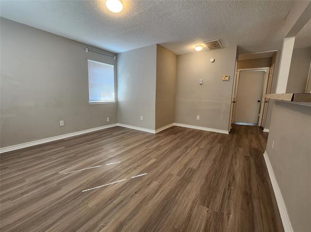 Foto del edificio - 5406 Helmick Ave