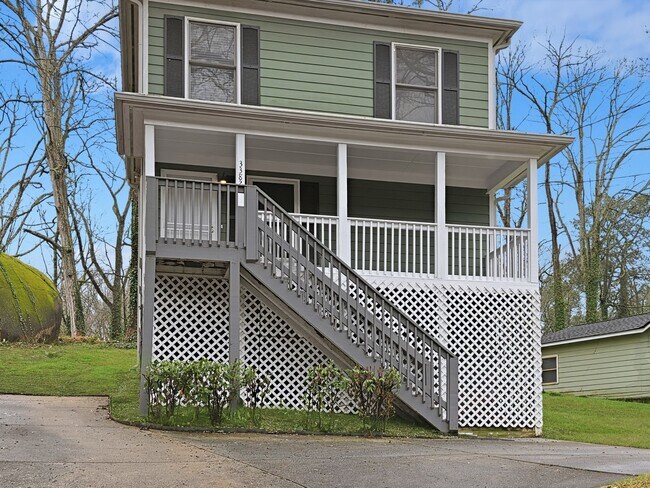 Building Photo - Fantastic 4 bedroom 2 bath home - Housing Vouchers Accepted