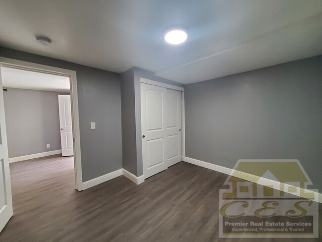 Foto del edificio - Three bedroom Upstairs Flat in Richmond