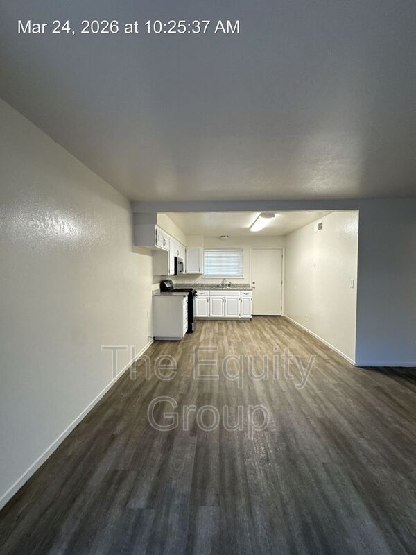 Foto del edificio - 903 W Center Ave