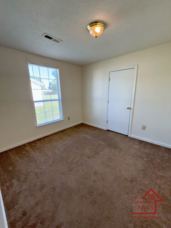 Foto del edificio - 117 Dogwood Pointe Dr