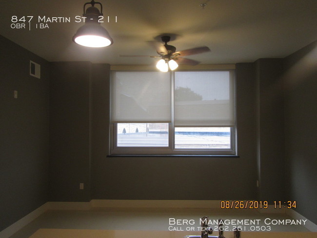 Building Photo - Brand New Historic Apartments-Studio