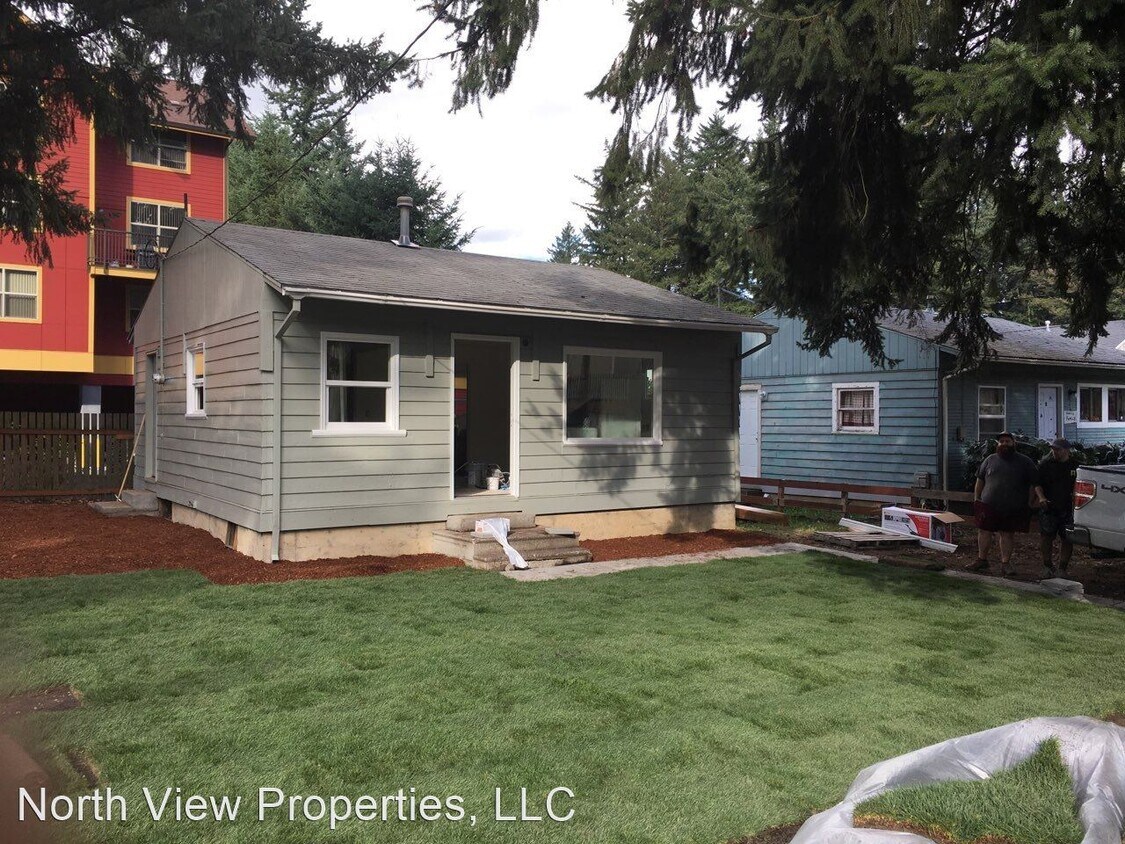 Primary Photo - 4632 SE 122nd Ave