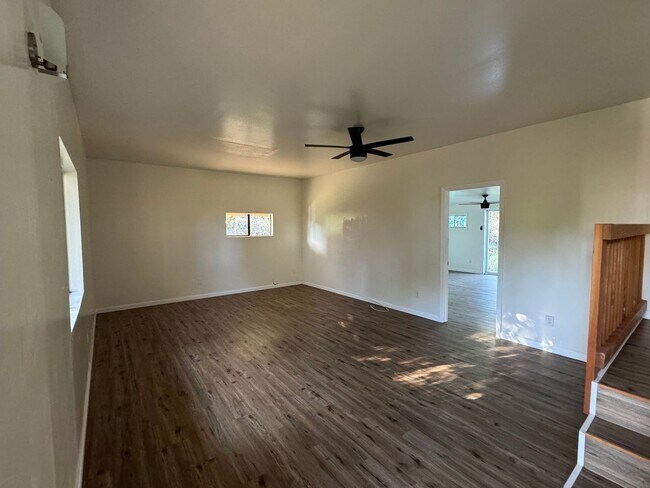 Building Photo - Oceanview Home