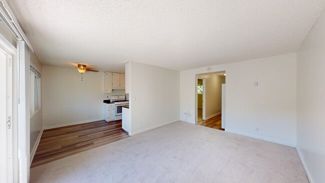 Building Photo - 998 Ignacio Blvd