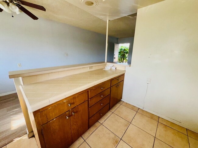 Building Photo - 920 N 1st St