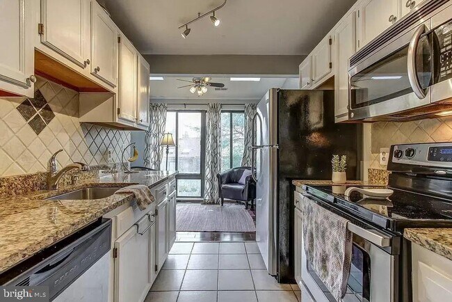 Foto del edificio - 13124 Wonderland Way