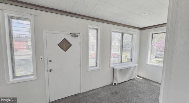 Foto del edificio - 613 Homestead St