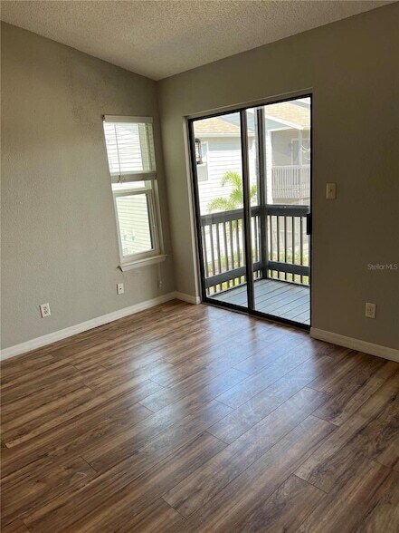 Foto del edificio - 3740 Idlebrook Cir