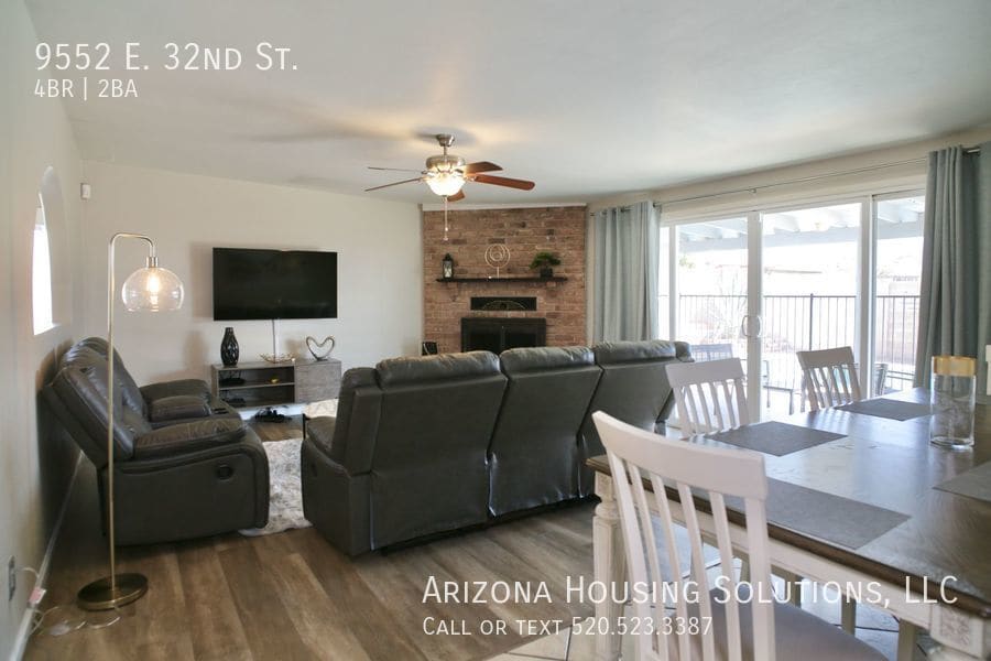 9552 E 32nd St, Tucson, AZ 85748