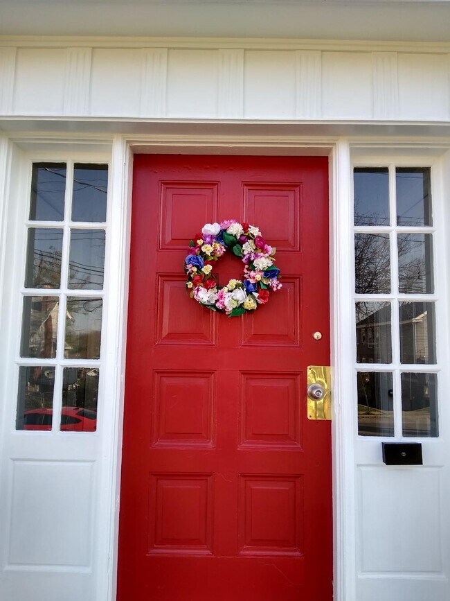 Puerta principal - 4753 Rapid Run Rd