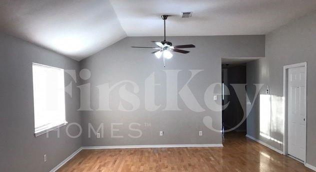 Building Photo - 7303 Colony Bend Ln