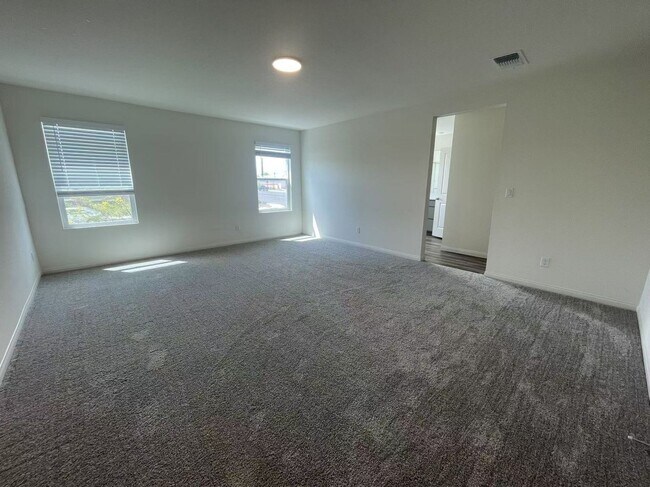 Foto del edificio - 8917 Cherry Barn St