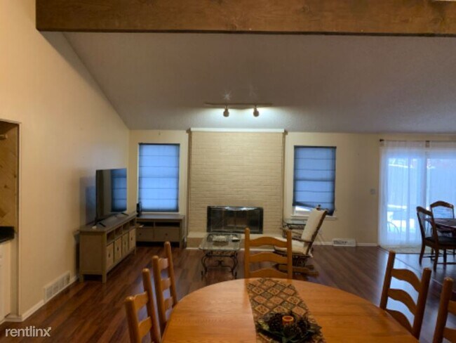 Building Photo - 4 br, 3 bath House - 4362 , Atchison Cir