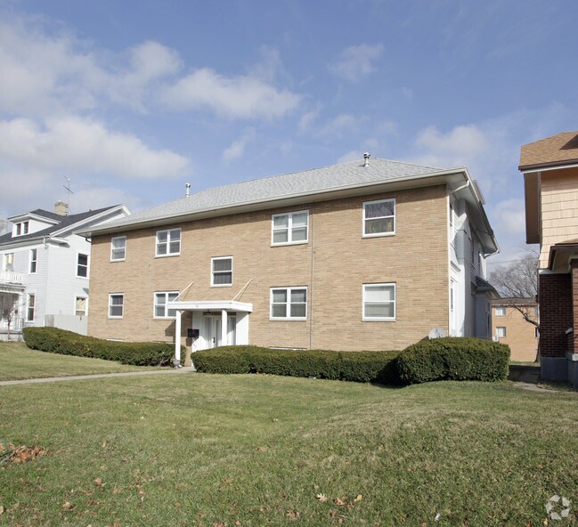 711 Salem Ave, Dayton, OH 45406 Apartments Dayton, OH