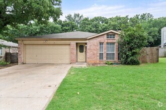 Building Photo - 1217 Hidden Creek Dr
