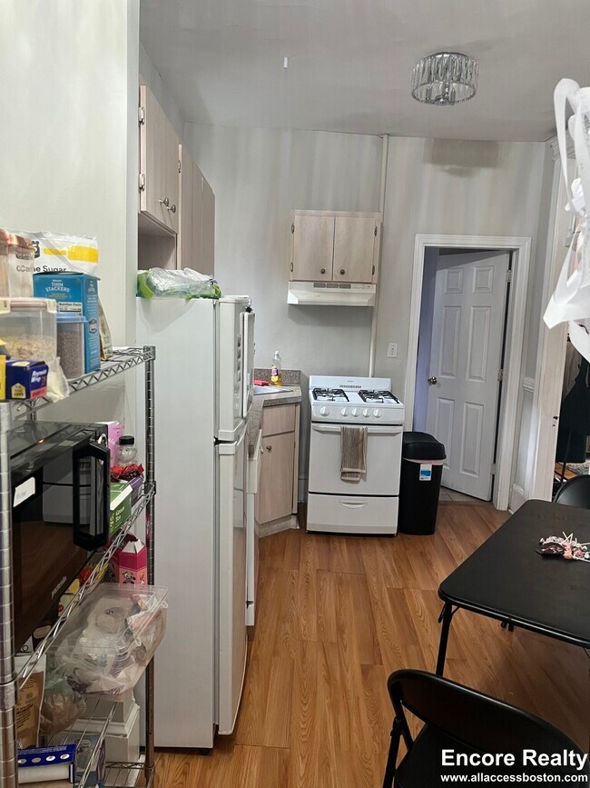 Foto del edificio - 38 Hemenway St