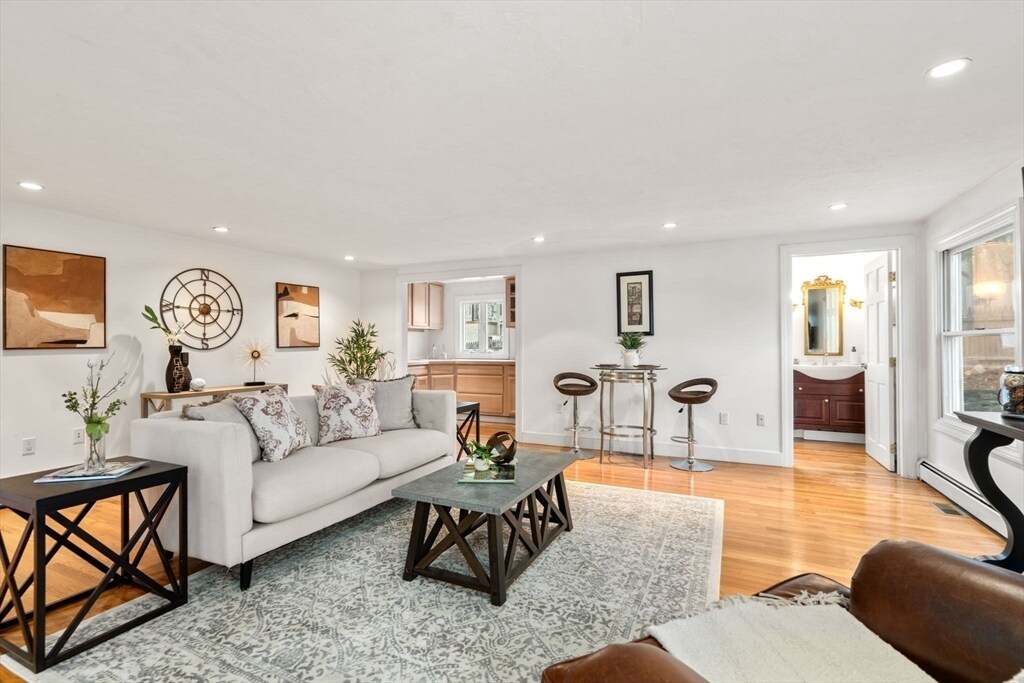 Foto principal - 850 Dedham St
