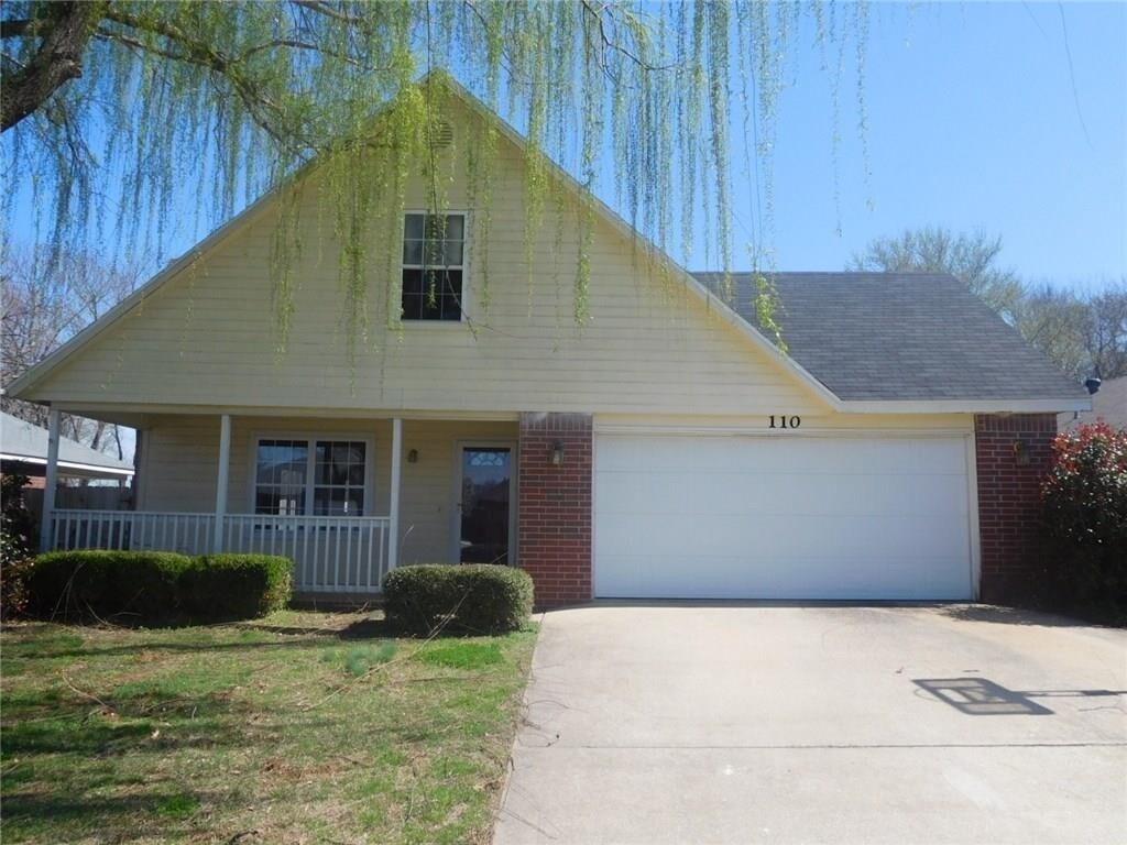 Primary Photo - 110 Rebecca Rd