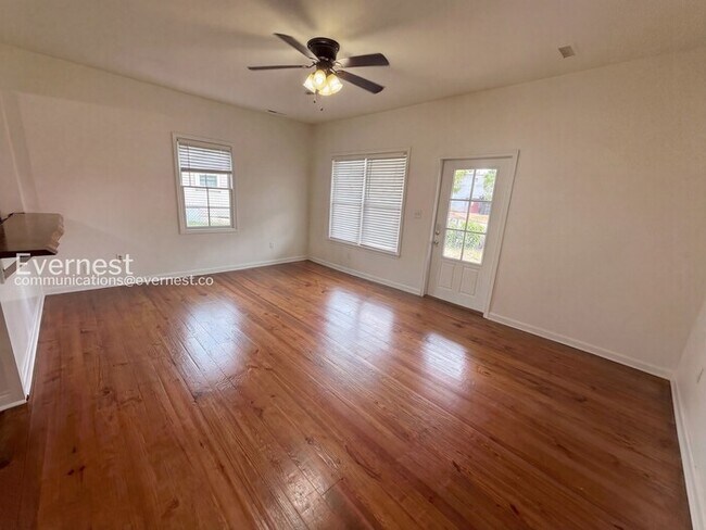 Foto del edificio - 506 Alpha St S