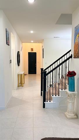Foto del edificio - 524 Oakmoss St