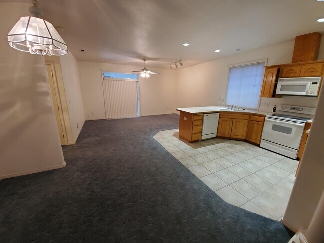 Foto del edificio - 5416 Mariner Ln