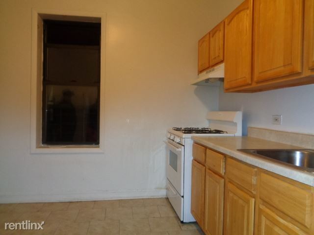 Building Photo - 1 br, 1 bath Apartment - 228 W 238th St