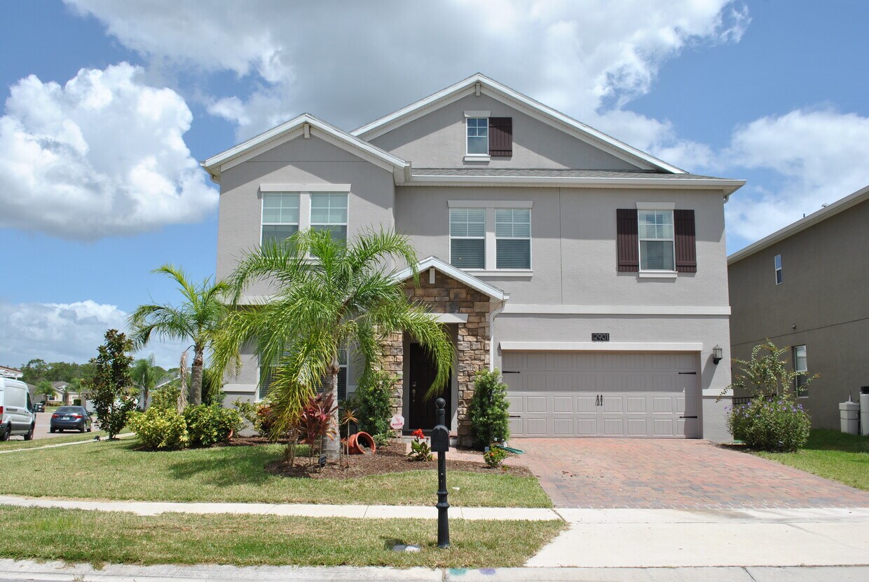 Foto principal - 2901 Harvest Hill Ln