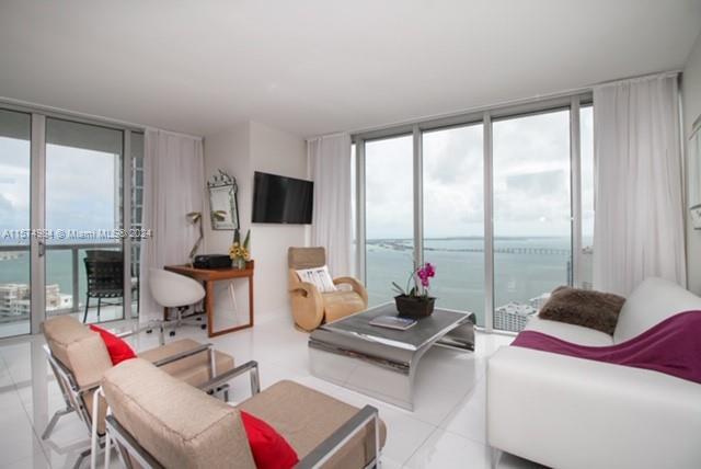Foto del edificio - 485 Brickell Ave
