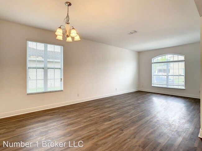 Building Photo - 5 br, 3 bath House - 14523 Black Lake Pres...