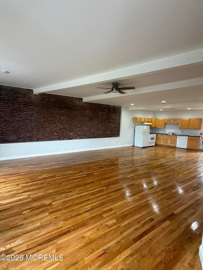 Building Photo - 625 Cookman Ave
