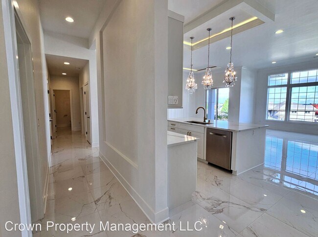 Building Photo - 4 br, 2.5 bath House - 562 Punkie Lane