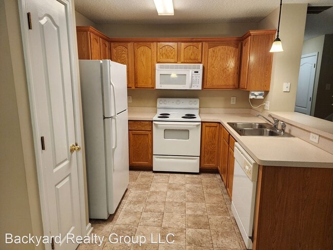 Foto del edificio - 2 br, 2.5 bath House - 276 Fox Creek Blvd