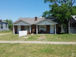 Building Photo - 3405-3407 Avenue E