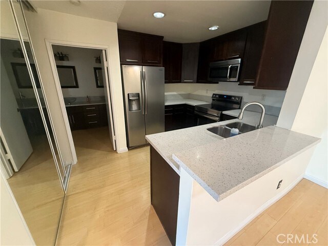 Building Photo - 355 S Los Robles Ave