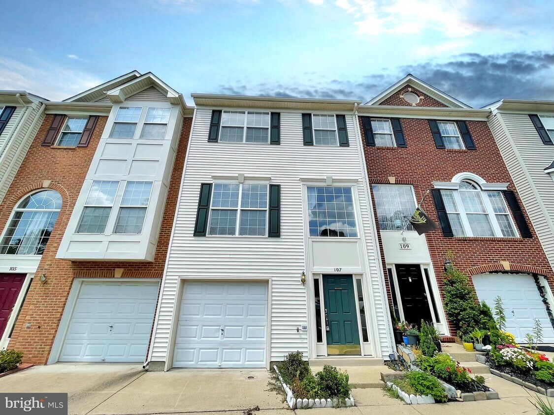 107 Hemlock Dr, Stafford, VA 22554 Townhome Rentals in Stafford VA