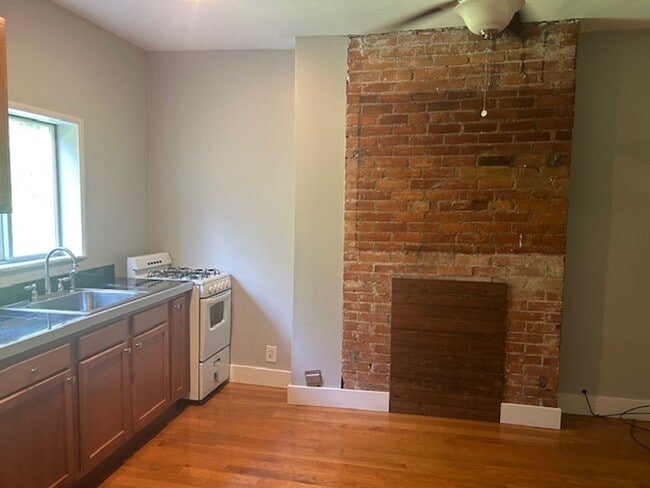 Foto del edificio - 721 Chislett St