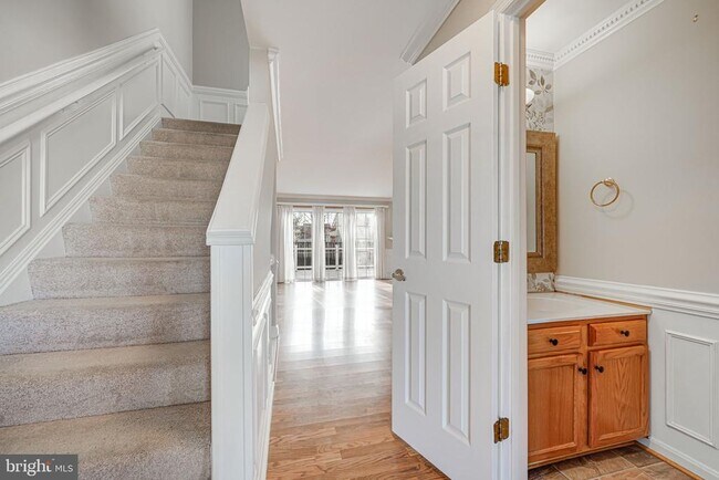 Foto del edificio - 329 Barnfield Square NE