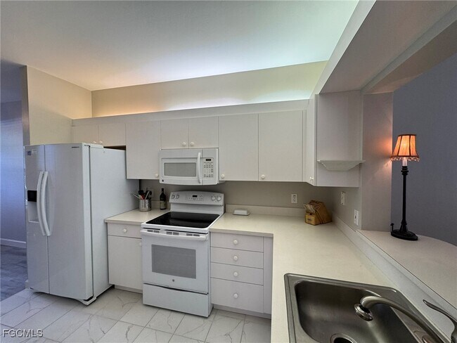 Foto del edificio - 14970 Vista View Way